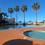 Апартаменты Amazing With Ocean View, Pool And