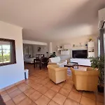 Amazing With Ocean View, Pool And * Лагуш